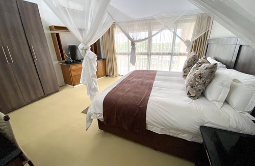 Kasane Cabina | Wild View Resort