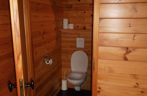Cherain Cama Y Desayuno | B & b del viejo oeste en las Ardenas, habitación para 2 huéspedes, baño privado