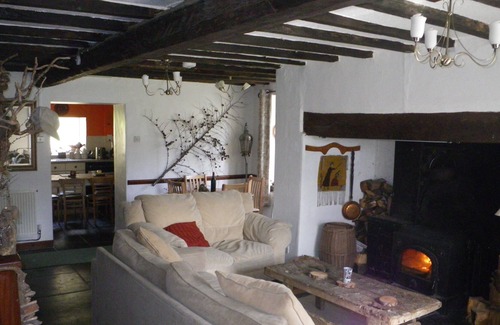 Cwrt Cabaña | Wilderness Retreat, pero cerca de la costa.