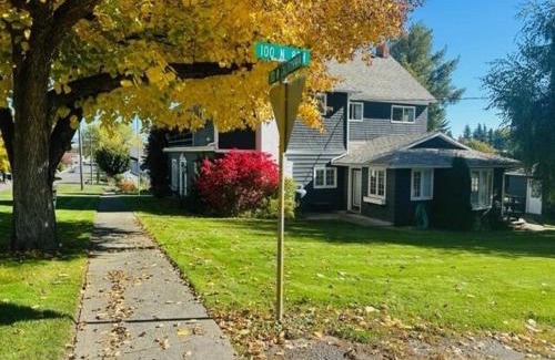 Garfield Apartamento | Wildflower Suites North