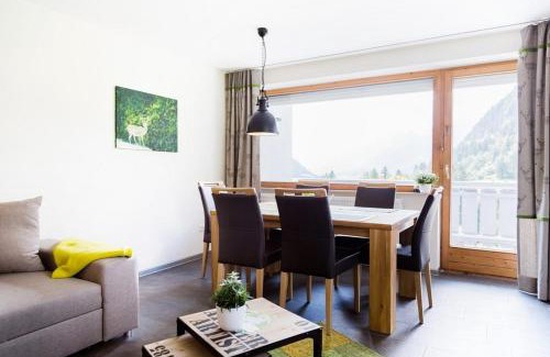 Rofleuten Apartamento | Wildgrün Maxi Lodge 12
