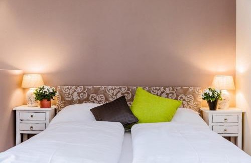Rofleuten Apartamento | Wildgrün Mini Lodge 8a