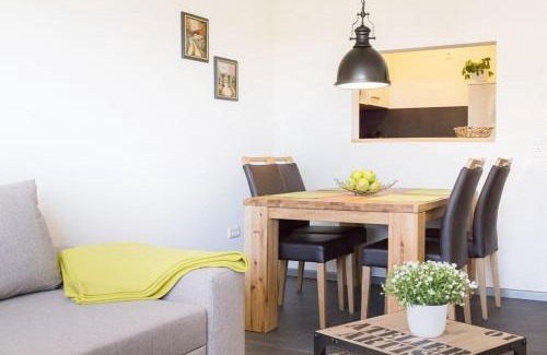 Rofleuten Apartamento | Wildgrün Panorama Lodge 6