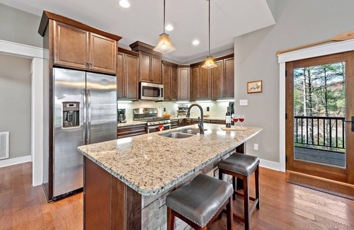 Nebo Casa | Wildside Retreat | Lakeside Luxury with Gas Grill, Screened Porch & Fire Pit!