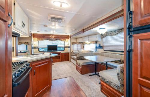 Miller Beach Casa | Wildwood Camper: Grill Firepit Pets OK
