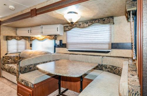 Miller Beach Casa | Wildwood Camper: Grill Firepit Pets OK