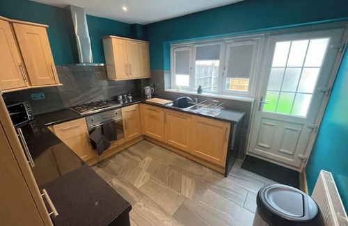 West Bridgford Casa | Wilford Charm: Spacious 3-bedroom retreat in Nottingham