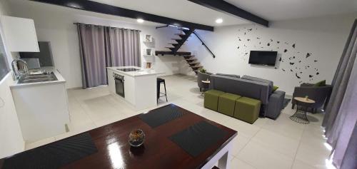 Greater Johannesburg Metropolitan Area Apartamento | Wilgespruit Manor Flat
