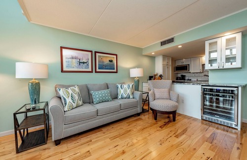 Mountainside Condominio | Will O' The Wisp 501F: Lakefront 3 Level Condo with 3 Bedrooms, 2 Baths!