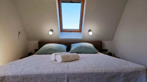 Mielno Cabina | Willa Jaśmin Domki, Apartamenty, Pokoje nad morzem