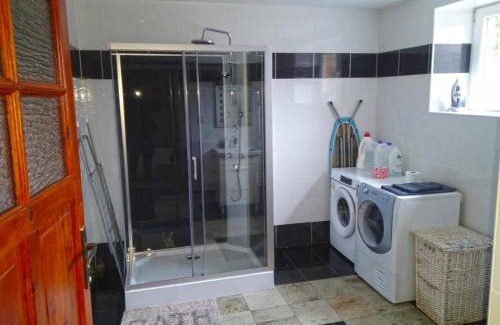 Rajgrod Villa | Willa Raj - Apartamenty nad jeziorem KA-BOATS