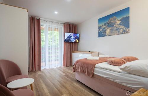 Szklarska Poreba Villa | Willa Rosa-apartamenty z prywatną sauną