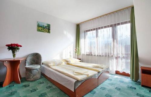 Zakopane Casa | Willa SLAVITA pokoje 2 i 3os z łazienkami TV WiFi duży parking Pardałówka Zakopane
