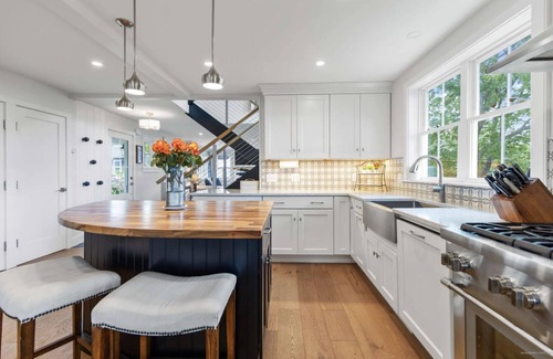 Willard Casa | Willard Beach, South Portland Charming new home, steps from the beach!