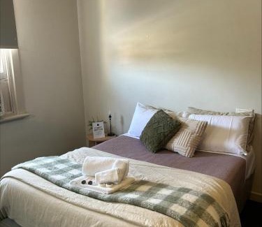 Wagga Wagga Hotel | William Farrer Hotel