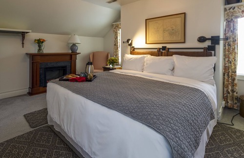 Burlington Cama Y Desayuno | Willis Graves B&B