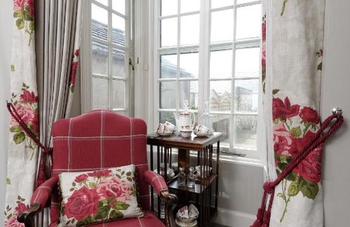 Enniskillen Casa | Willoughby Place