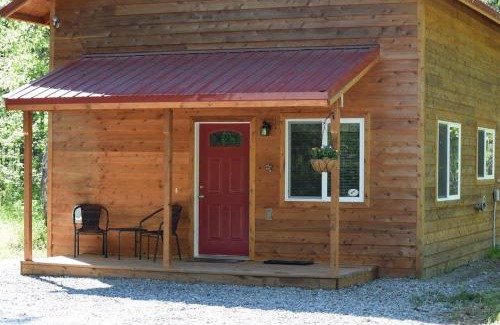 Talkeetna Casa | Willow Cabin