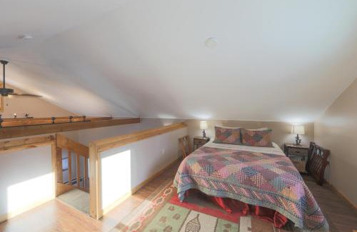 Talkeetna Casa | Willow Cabin