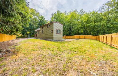 Port Angeles East Apartamento | Willow Corner cozy modern tiny home