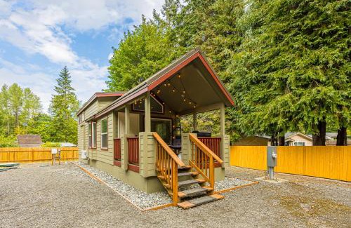 Port Angeles East Apartamento | Willow Corner cozy modern tiny home