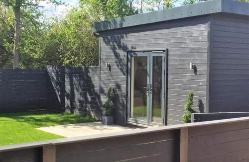Fifield Casa | Willow Court Farm Studio South & Petting Farm, 8 mins from Legoland & Windsor, 15 mins from Lapland UK