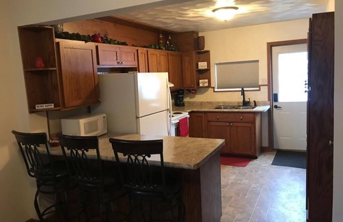 Cazenovia Casa | Willow Creek Cottage
