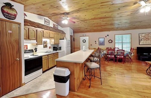 Wears Valley Casa | Willow Creek