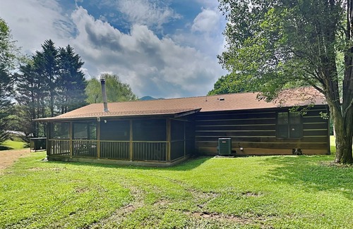 Wears Valley Casa | Willow Creek