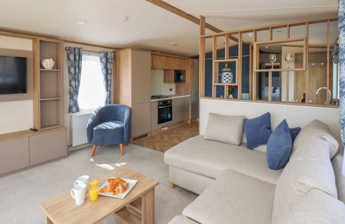 Briggswath Cabaña | Willow Lodge