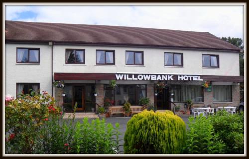 Largs Hotel | Willowbank Hotel