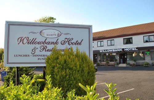 Largs Hotel | Willowbank Hotel