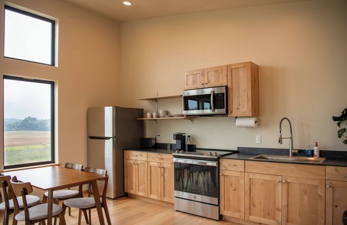 Creston Cabina | Willowline Cabin #6