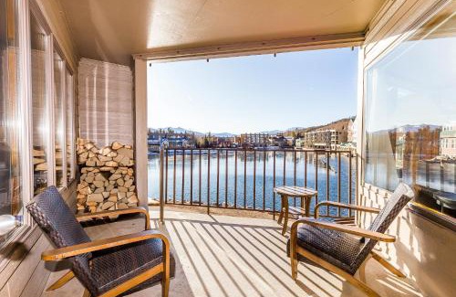 Lakeside Village Apartamento | Willows 1713