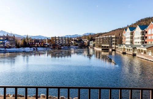 Lakeside Village Apartamento | Willows 1713