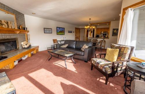 Lakeside Village Apartamento | Willows 1713
