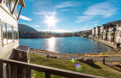 Lakeside Village Apartamento | Willows 1714