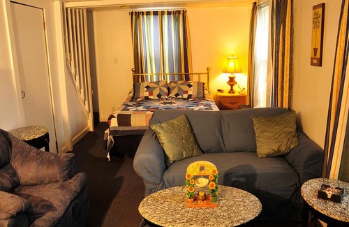 Williamstown Hotel | Willows Motel
