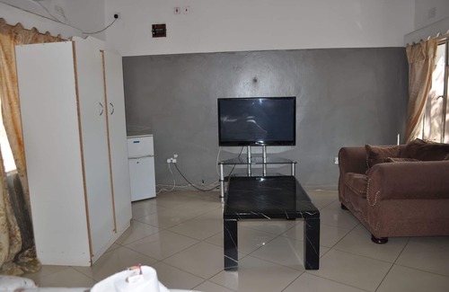 Livingstone Cabina | Willu Executive Lodge