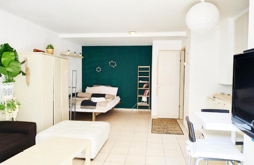 Jaffa Apartamento | Willy Brandt-Affordable Cute Studio near the beach
