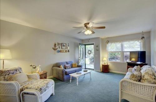 Jekyll Island Casa | Wind Chimes