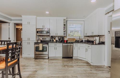 Greater Woodlawn Casa | Wind Song - You Finally Found the Place You Were Looking For