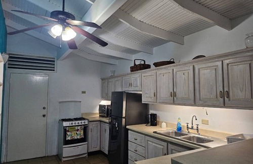 St. Anns Apartamento | WINDCREST VILLA - Great view near Port of Spain