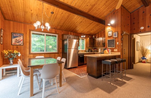 Hensonville Casa | Ultra limpio, moderno, cerca de Windham Mountain