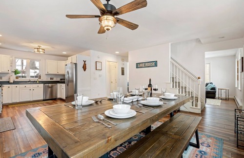 Windham Casa | Windham Wind Down-Dock, Kayaks, SUPs, Fishing Rods