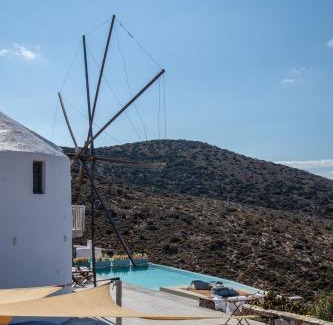Antiparos Casa | Windmill House with private pool and breathtaking views