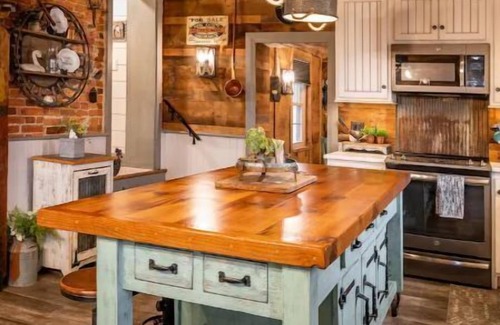 Elizabethtown Casa | Windmill Manor at Sunnyburn Farm