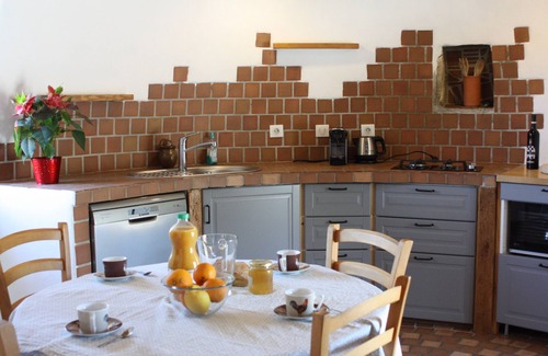 Montlaur Casa | Windmill with swimming pool, set in a unique site in the heart of the Corbières.