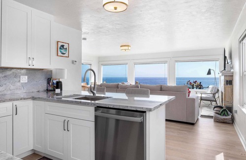 Opal Cliffs Casa | Windows on the Waves