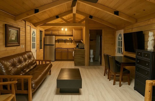 Ashley Oaks Cabina | Windrock Ridge - Hana Sleep 5
